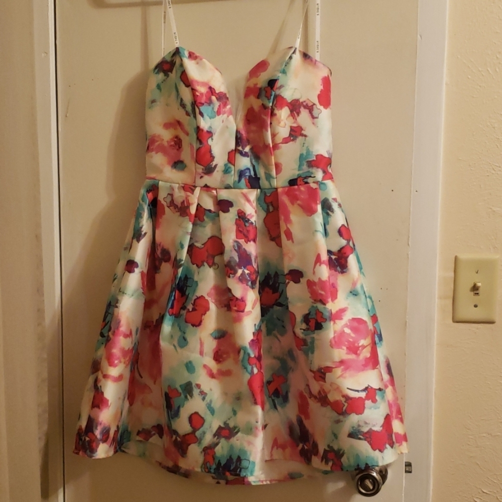 B. darlin dress